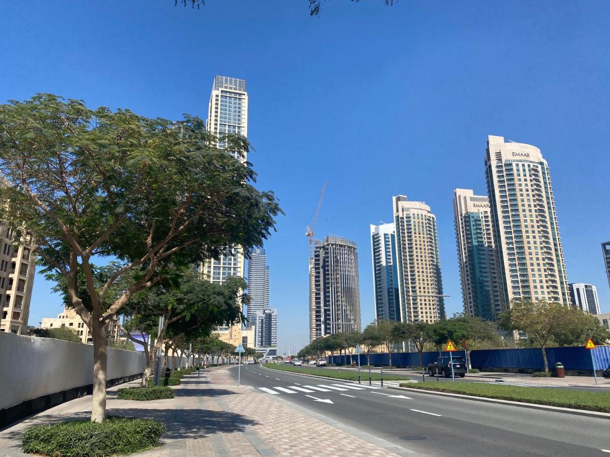 Higuests - Spacious Studio With City Views Near Dubai Mall Екстер'єр фото