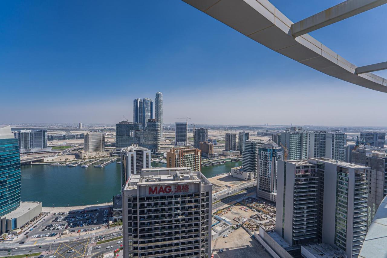 Higuests - Spacious Studio With City Views Near Dubai Mall Екстер'єр фото